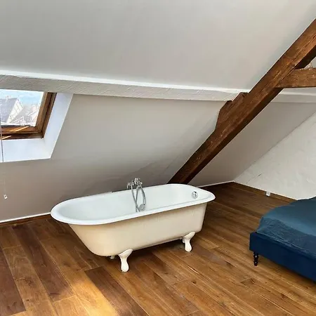 Cosy Old Town Penthouse!