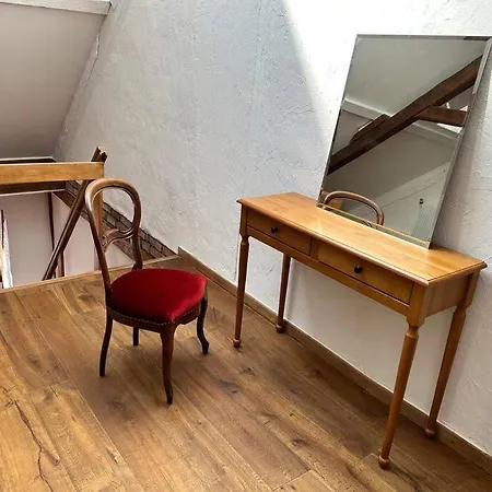 Apartment Cosy Old Town Penthouse! Colmar